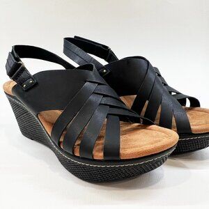 Women's Clark Sandals